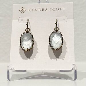 🦄Vintage Kendra Scott Janet Earrings